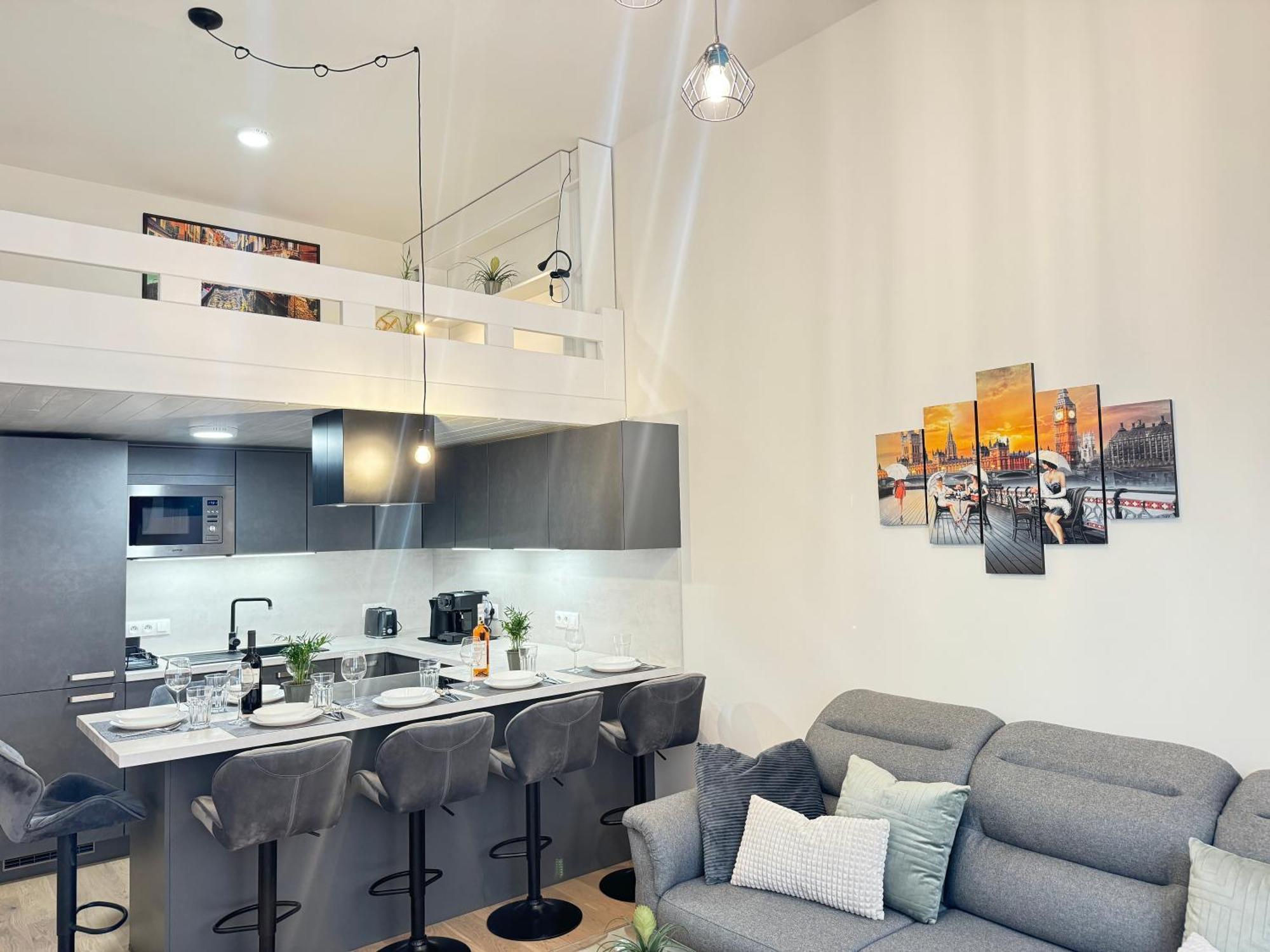 Free Parking - Cozy Apartment Near Vysehrad Railway Bridge Praga Exterior foto