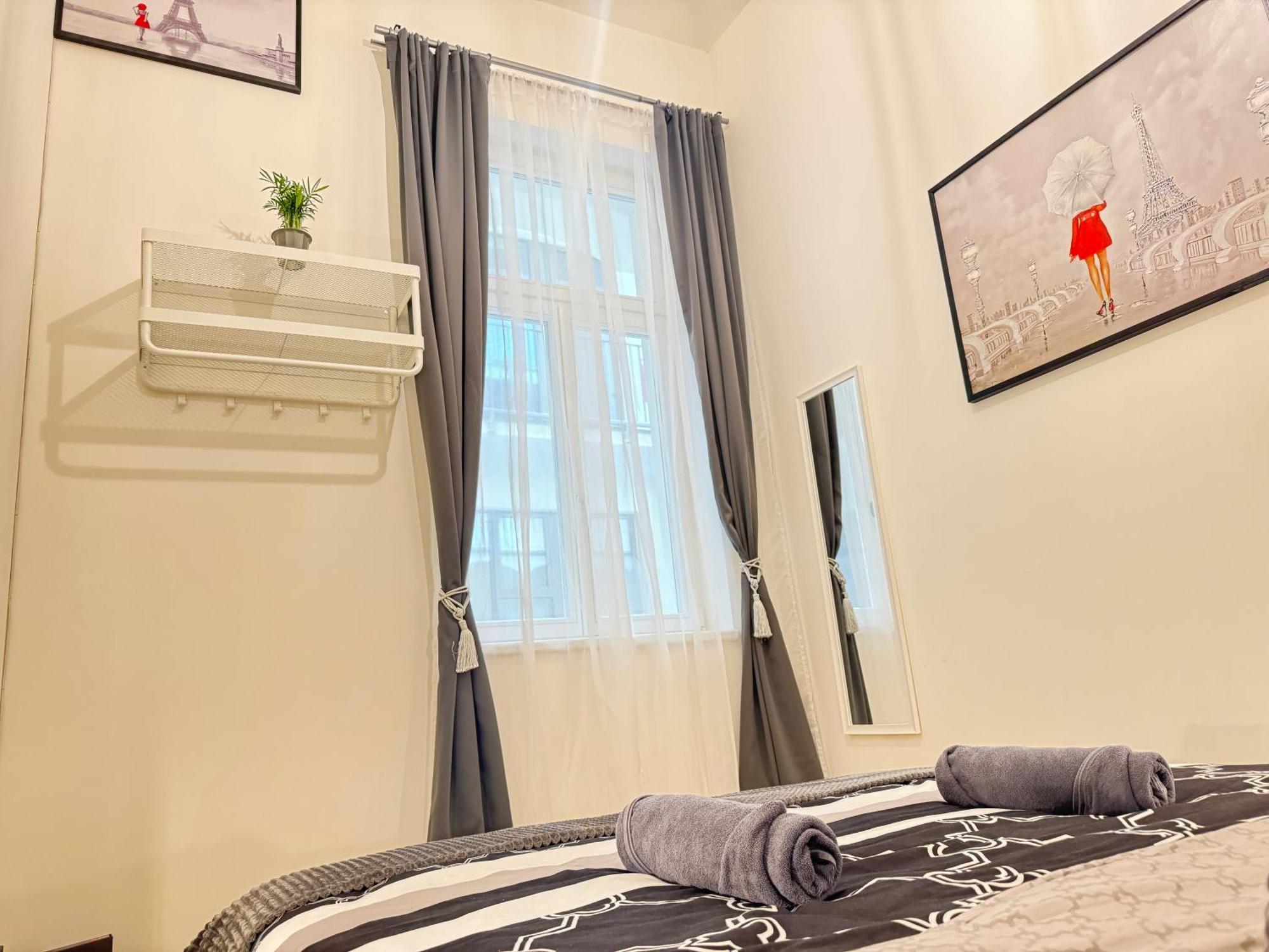 Free Parking - Cozy Apartment Near Vysehrad Railway Bridge Praga Exterior foto